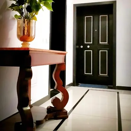 شقة Exceptional Near Vatican Flat With Swimming Pool *